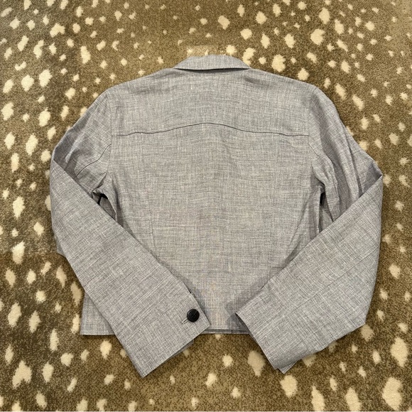 Theory Denim Light JCKT/Long Sleeve Bluet Melange Eco Sharkskin Top. Size S NWT - Picture 12 of 15